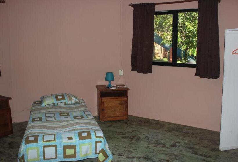 מיטה בחדר משותף, Gipsy Ranch Rooms