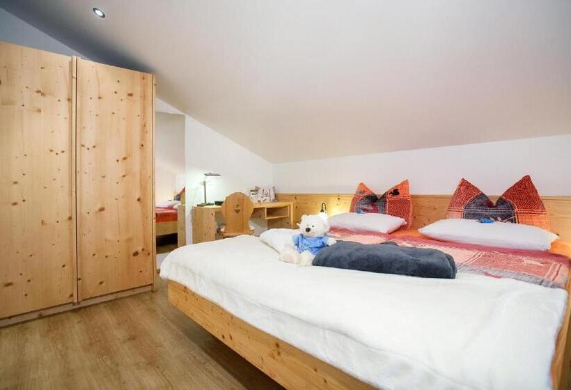 Апартаменты 2 Спальни, Gästehaus Waldrand Garni