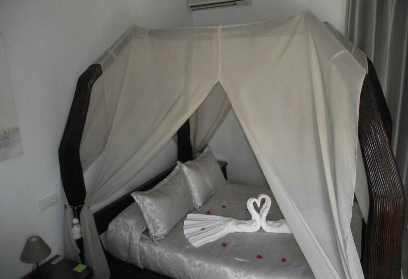 חדר סטנדרט, Hostal El Canario