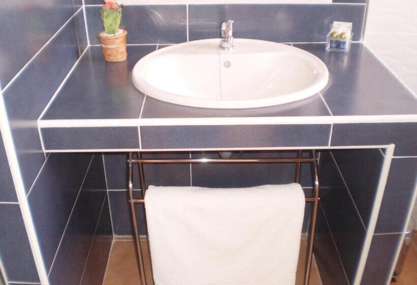 חדר סטנדרט, Hostal El Canario