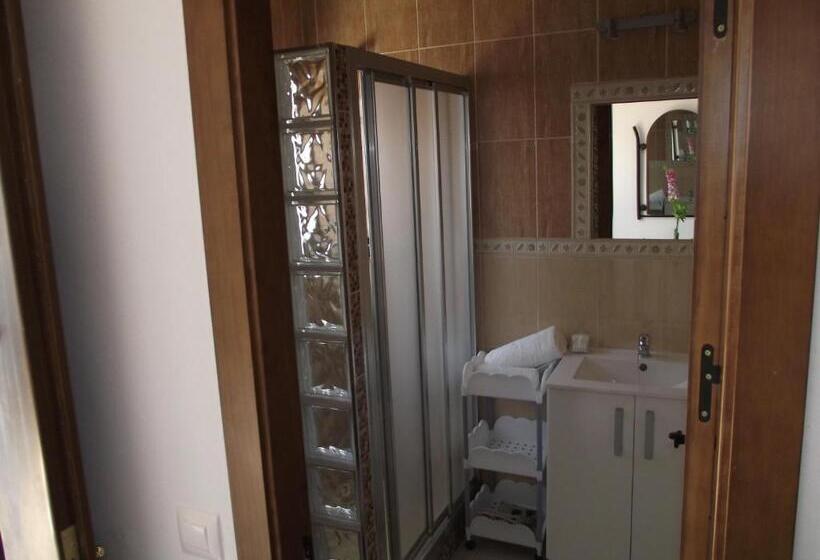 חדר סטנדרט, Hostal El Canario