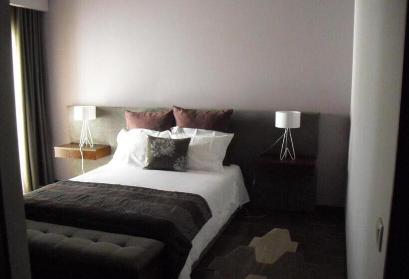 标准间, Muralha De Caminha