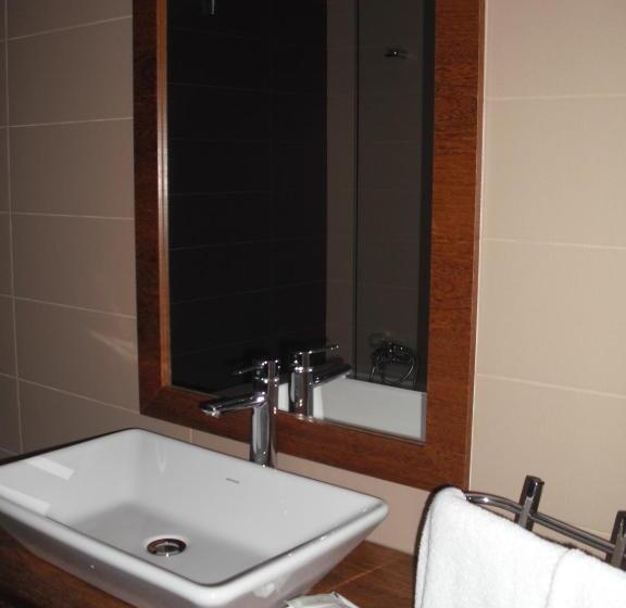 标准间, Muralha De Caminha