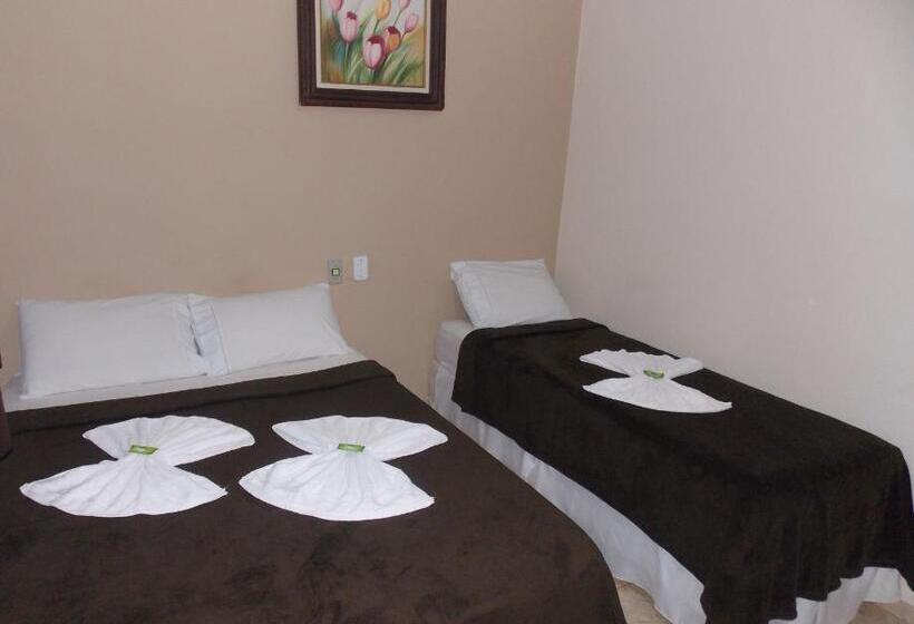 اتاق استاندارد سه نفره, Pousada Aldeia Das Flores