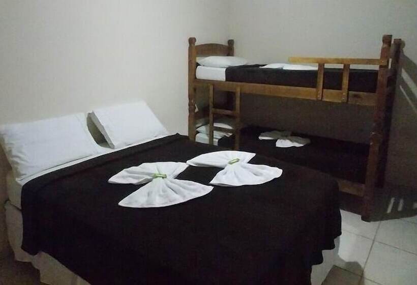 اتاق استاندارد چهار تخته, Pousada Aldeia Das Flores