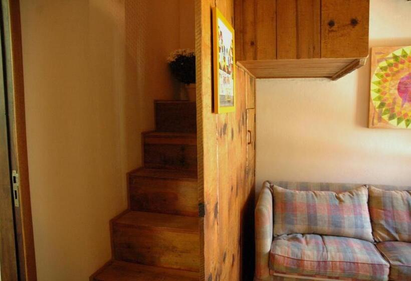 샬레, Pousada Moria