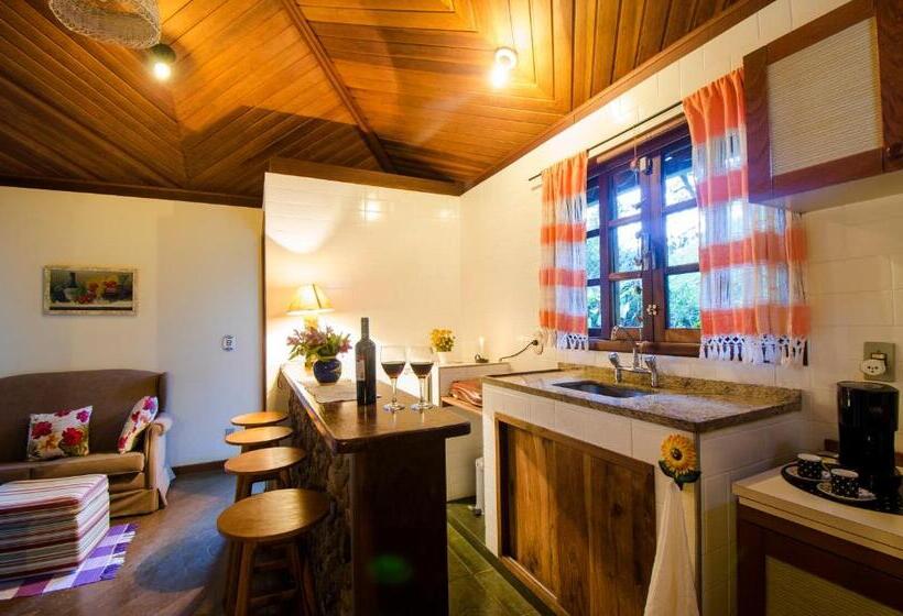 오두막, Pousada Moria