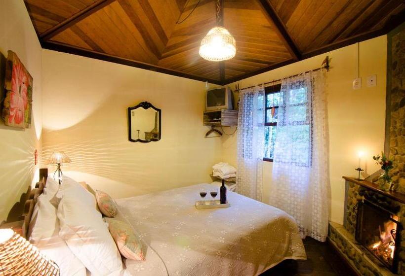 오두막, Pousada Moria