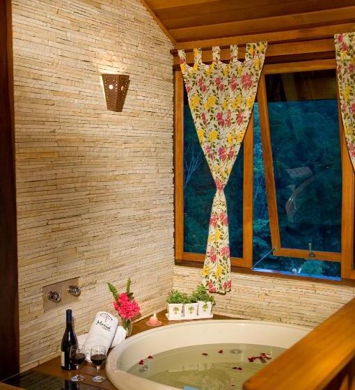 스탠다드 자쿠지 룸, Pousada Moria