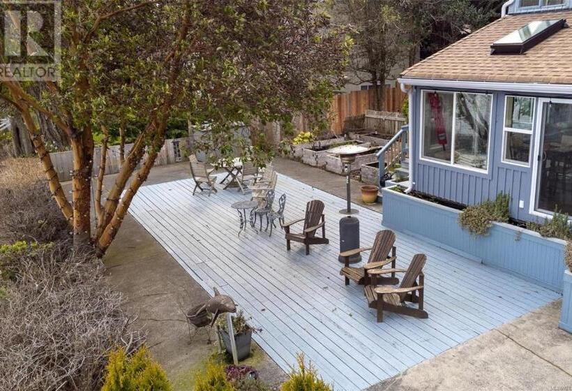 1 Yatak Odalı Ev, Salty Towers Ocean Front Cottages