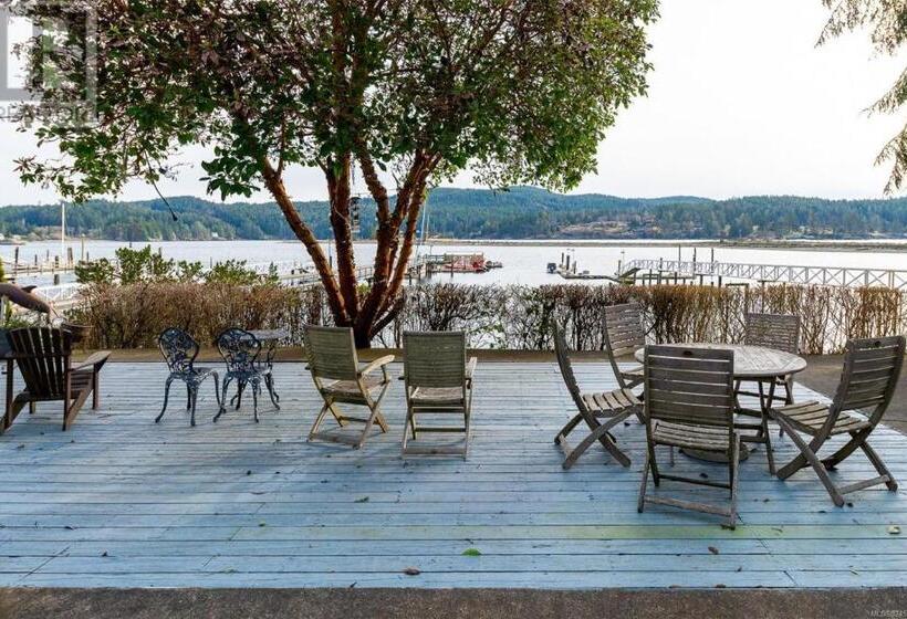 1 Yatak Odalı Ev, Salty Towers Ocean Front Cottages