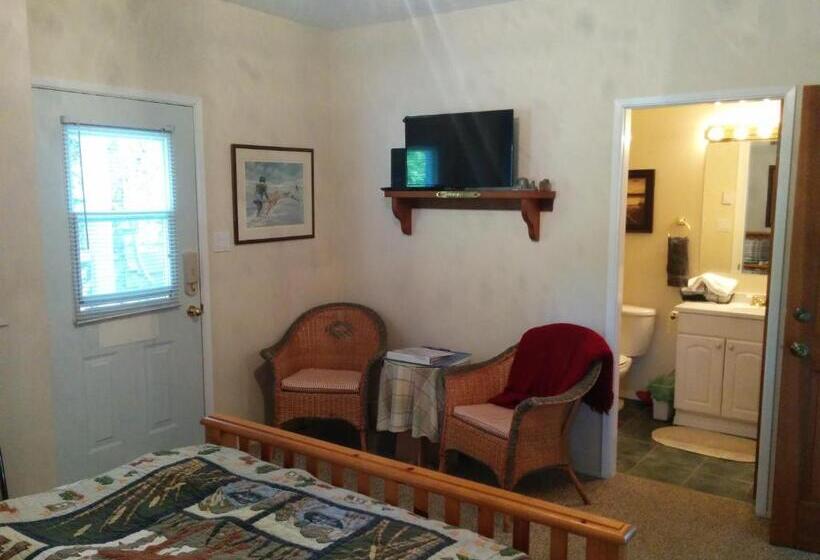 标准间, Salty Towers Ocean Front Cottages