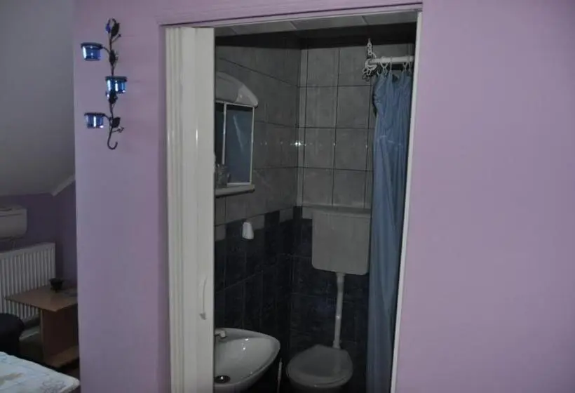 اتاق استاندارد, Sobe Tron Palić