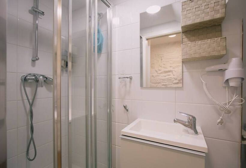 带花园景观的标准工作室, Roompedra Apartamentos Turísticos