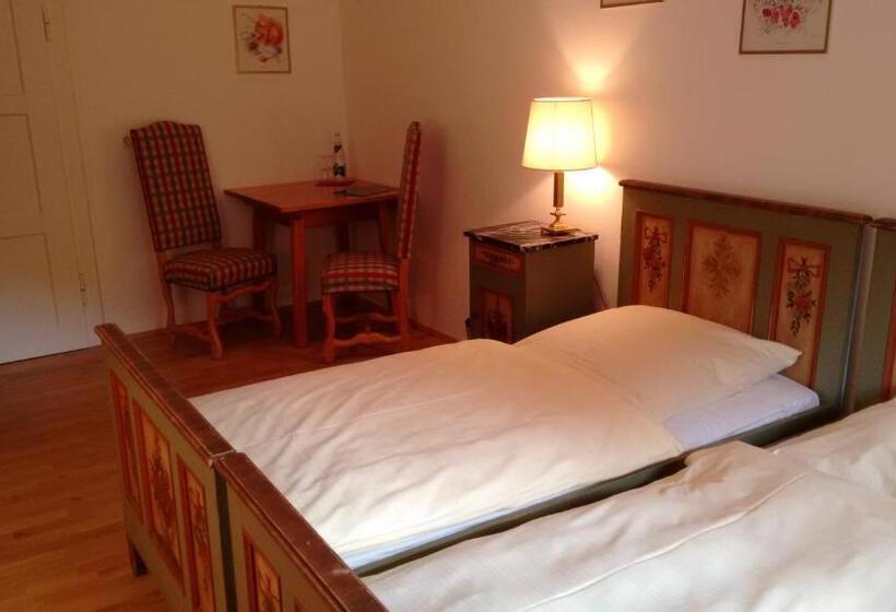 Standard room with outdoor bath, Alpengasthof Madlbauer