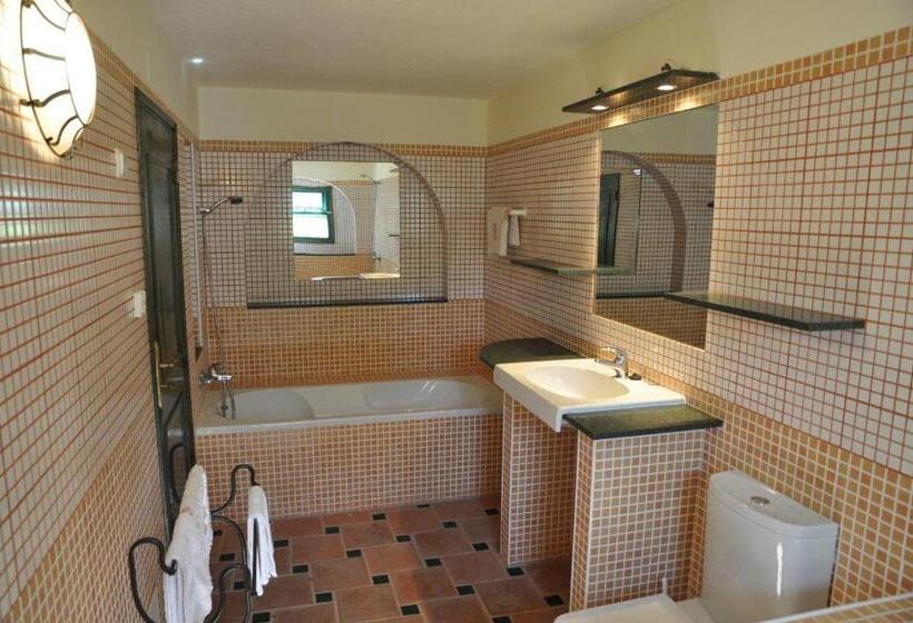 수피리어 트리플 룸, Fazendinha