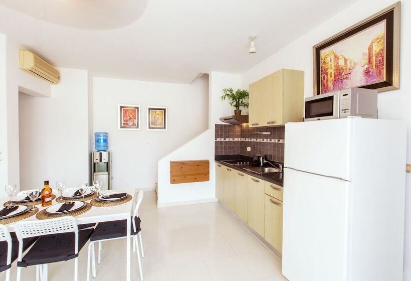 Апартаменты Пентхаус 1 Спальня, Las Terrazas Vip Pool Beach Club & Spa