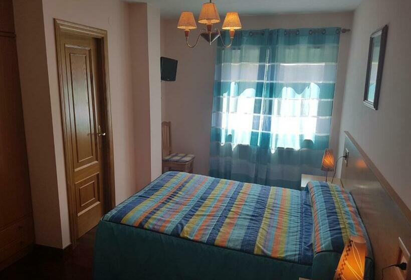 غرفة قياسية, Casa Poy