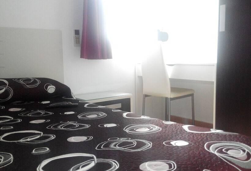 חדר סטנדרט יחיד, Hostal Ocana Manilva