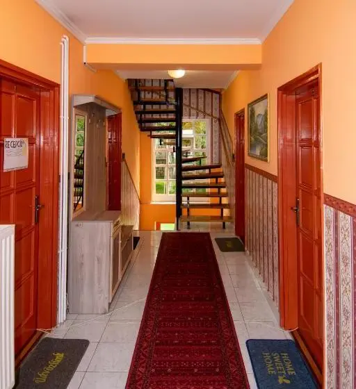 اتاق لوکس با بالکن, Kék Lagúna Vendégház