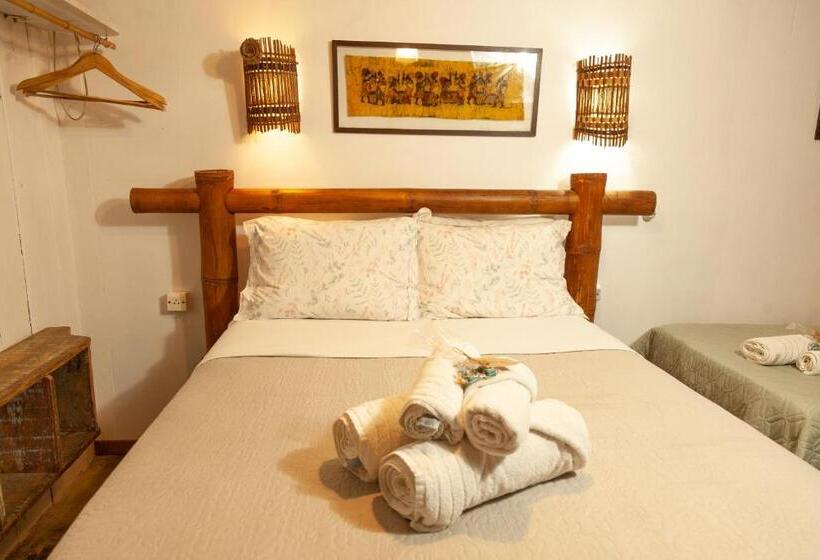 Chambre Triple Standard, Pousada Das Meninas