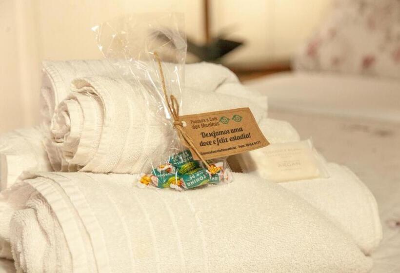 Bungalow Familial, Pousada Das Meninas