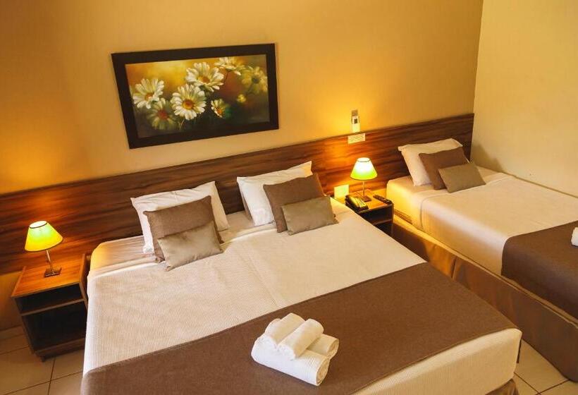 スタンダード４人部屋, Pousada Le Sapê