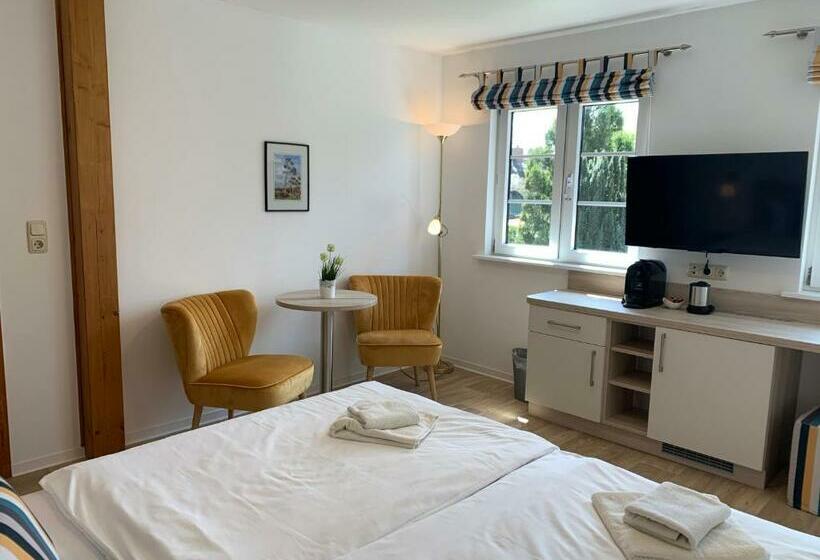 غرفة قياسية, Pension Windrose