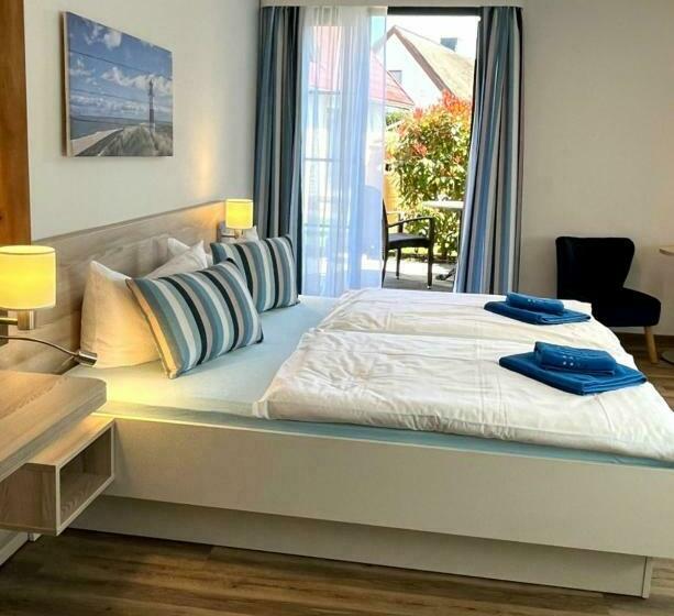 غرفة قياسية مزوَّدة بتراس, Pension Windrose