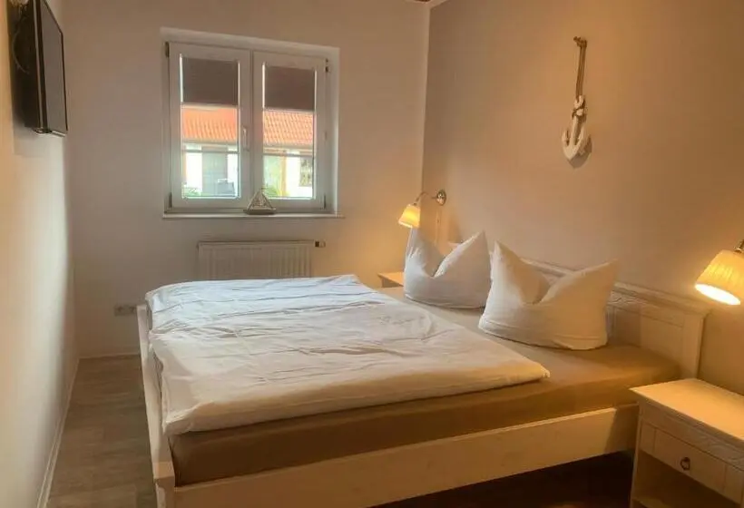 Huoneisto 1 Makuuhuone Terassi, Pension Windrose