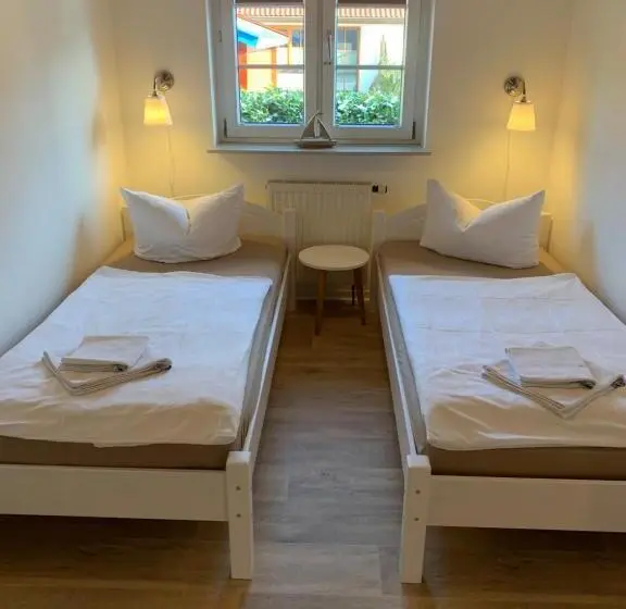 Huoneisto 1 Makuuhuone Terassi, Pension Windrose