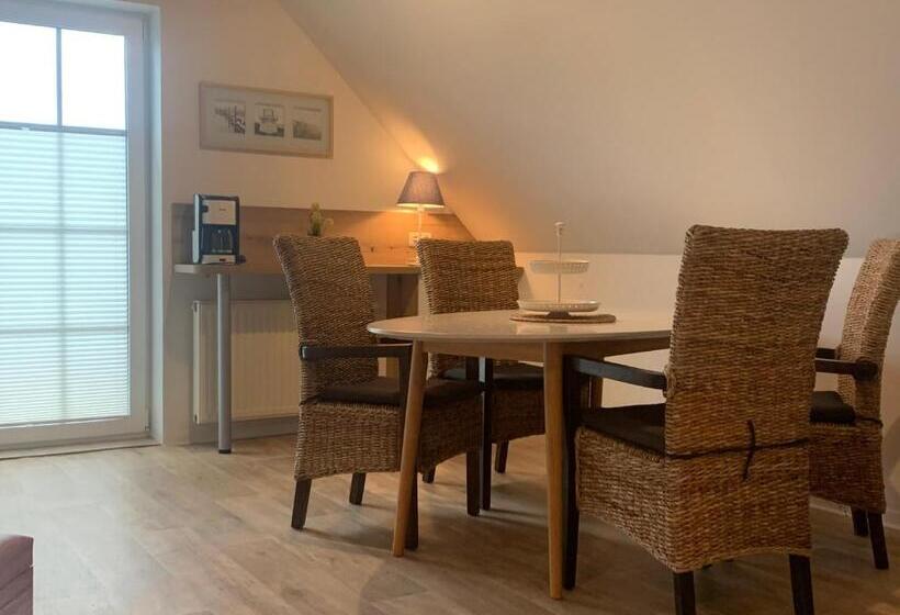 شقة غرفة نوم واحدة مزودة بشُرفة, Pension Windrose