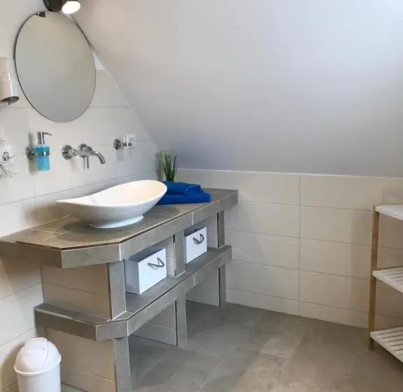 Deluxe-huone Parveke, Pension Windrose