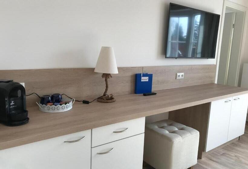 غرفة ديلوكس مزودة بشرفة, Pension Windrose