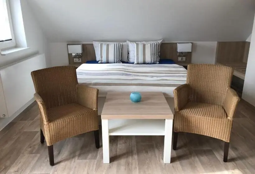 Deluxe-huone Parveke, Pension Windrose