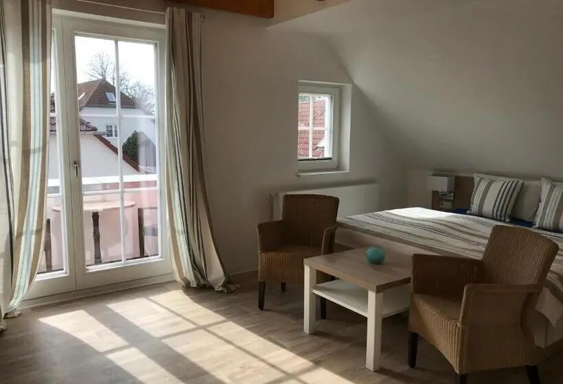 Deluxe-huone Parveke, Pension Windrose