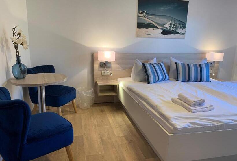 غرفة قياسية مطلّة علي الحديقة, Pension Windrose