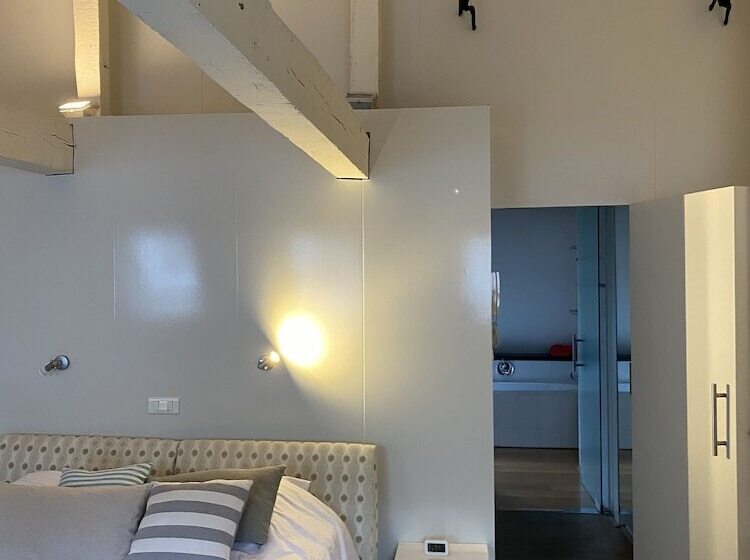 Номер Deluxe, Chambreplus Kriski