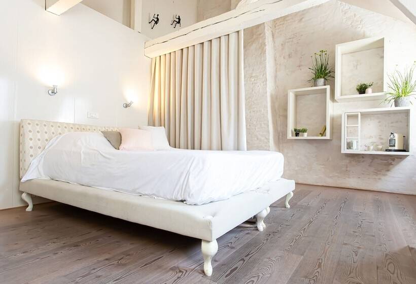 Номер Deluxe, Chambreplus Kriski