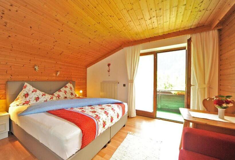 غرفة قياسية, Haus Hasslacher