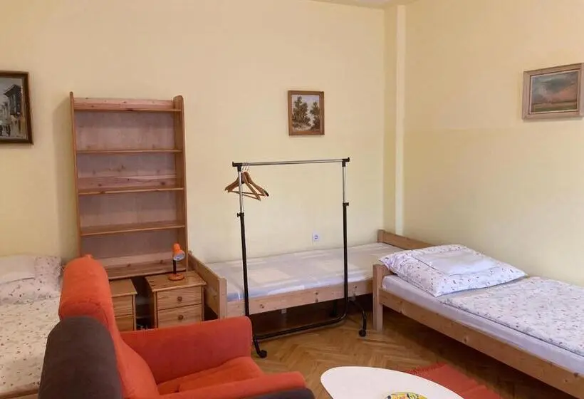 ファミリールーム, Kurca Parti Vendégház