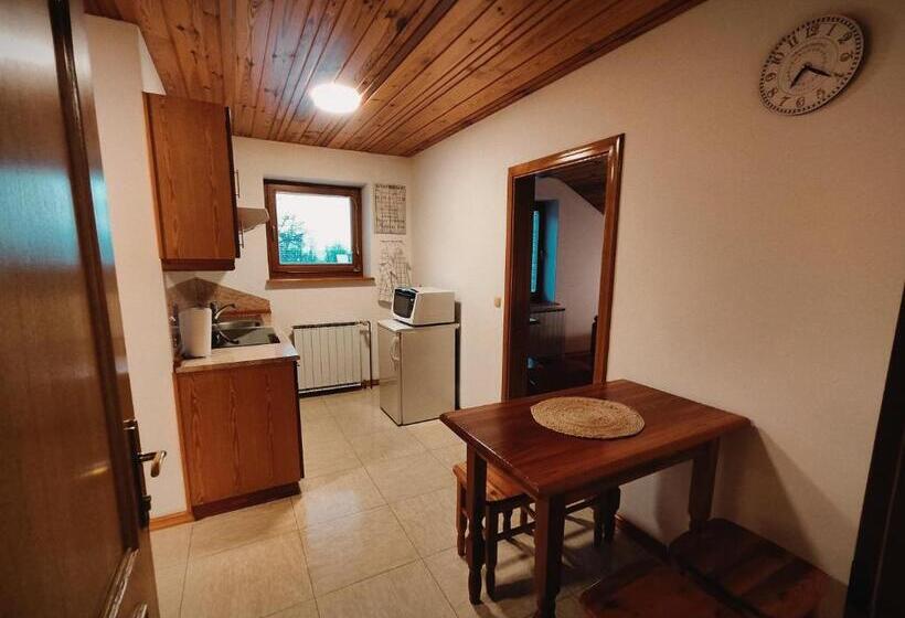 2 Bedroom Apartment Garden View, Rooms And Apartments Panker
