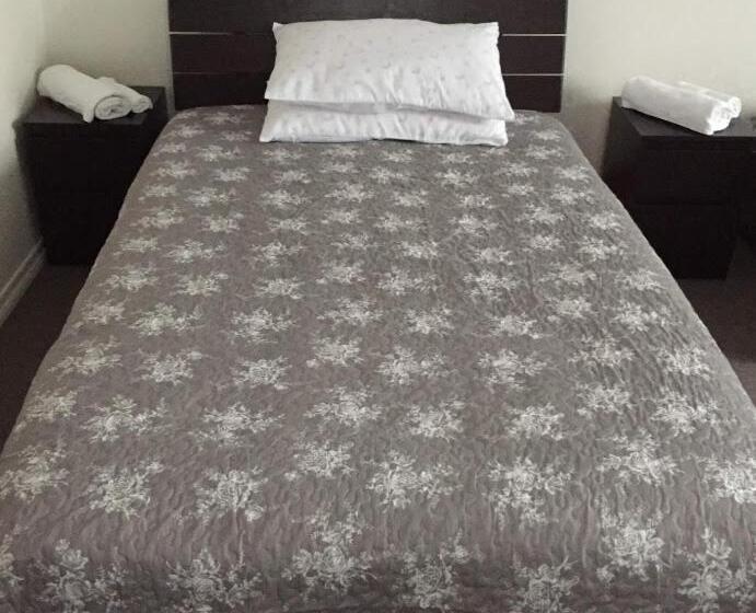 اتاق استاندارد یک نفره, Tiigi Accommodation