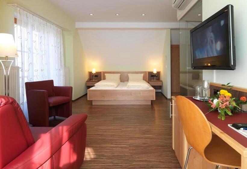 Svit med Balkong, Weingut Skoff Original