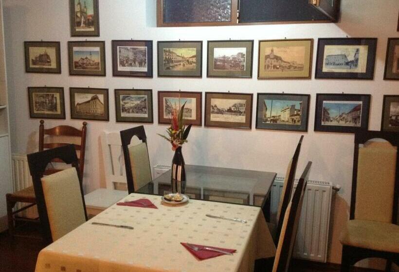 带2个卧室的套房, Pensiunea Kenza