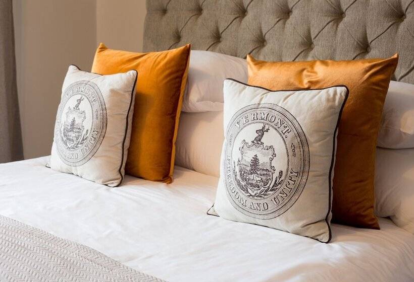 غرفة قياسية سرير ملكى, 506 On The River Inn Woodstock