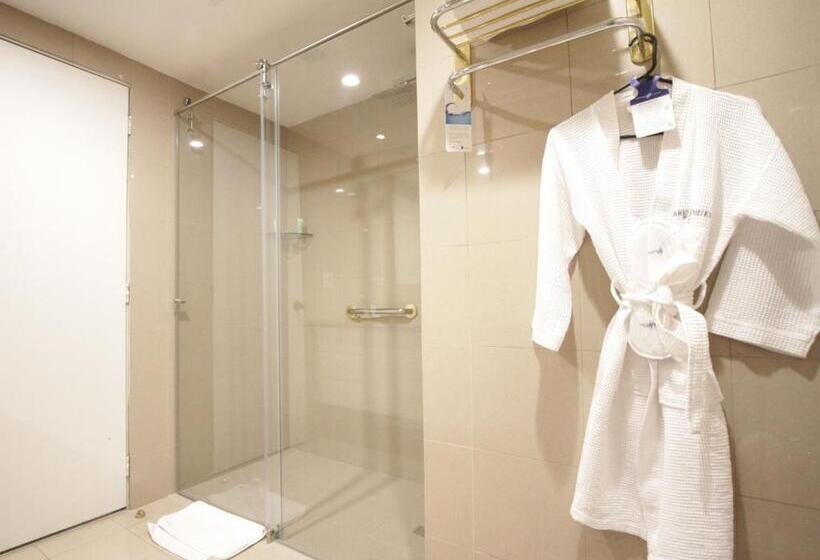 스위트, Aparta  Torres De Suites