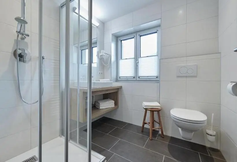 ３ベッドルームアパートメント, Appartment Ransburggut