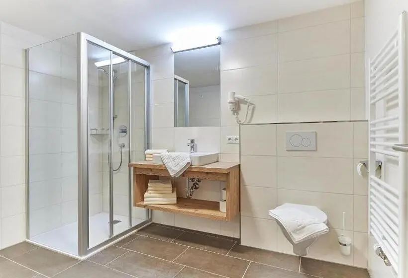 ３ベッドルームアパートメント, Appartment Ransburggut
