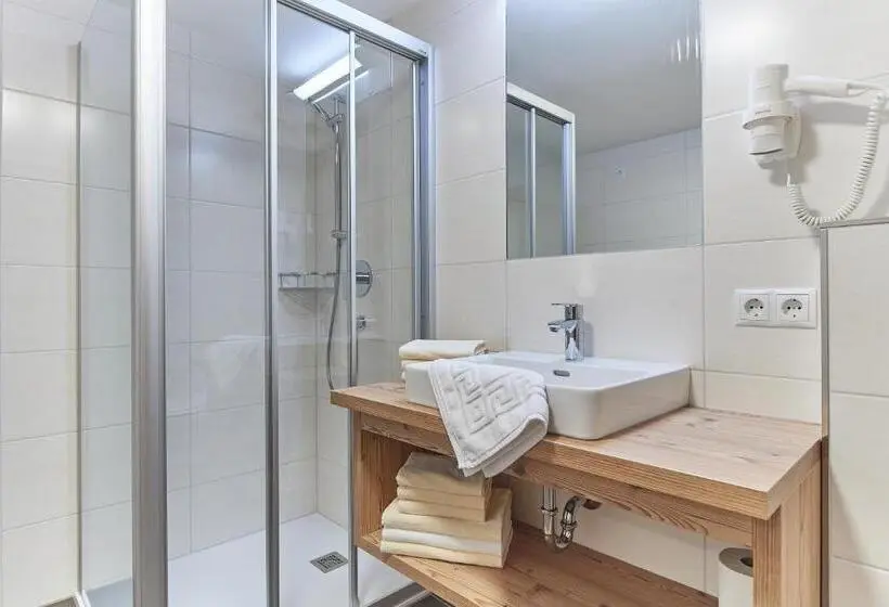 ３ベッドルームアパートメント, Appartment Ransburggut